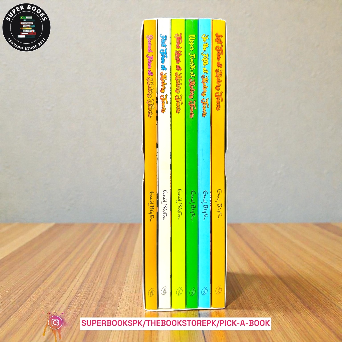 Malory Towers Series (Book 1 To 6 Box Set) by Enid Blyton - Image 3
